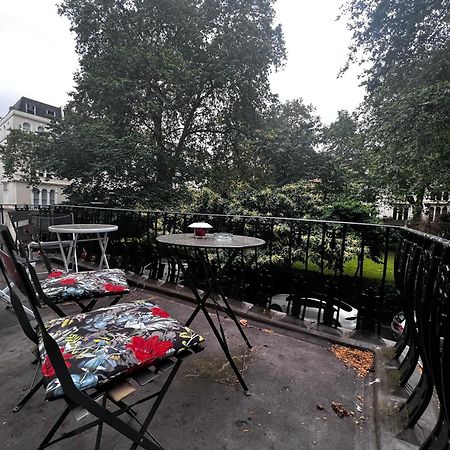 Hyde Park Studio Has Private Balcony With Tranquil Garden View London Exterior foto