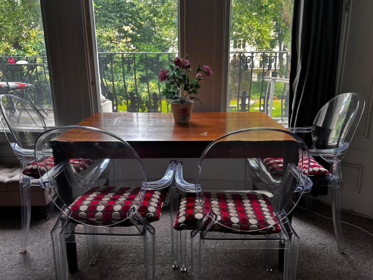Hyde Park Studio Has Private Balcony With Tranquil Garden View London Exterior foto
