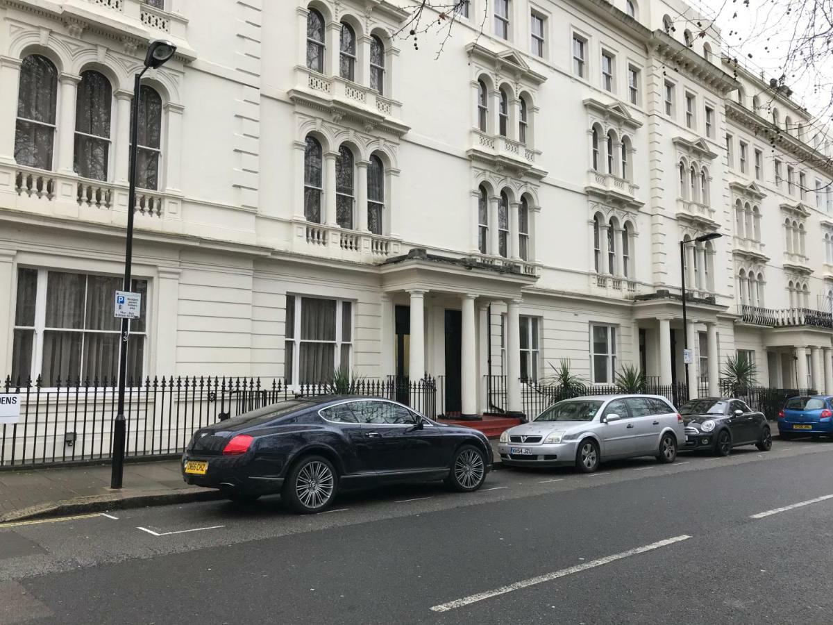 Hyde Park Studio Has Private Balcony With Tranquil Garden View London Exterior foto